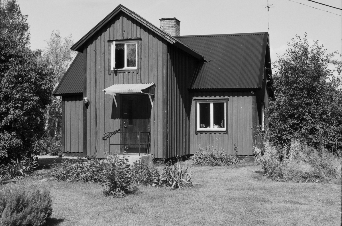 Bostadshus, Åkerby-Söderby 1:4, Åkerby socken, Uppland 1982