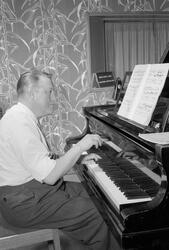 Pianist Ivar Johnsen