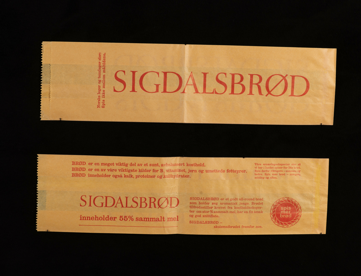 Brødposer av papir. Til "Sigdalsbrød", lansert i 1964.