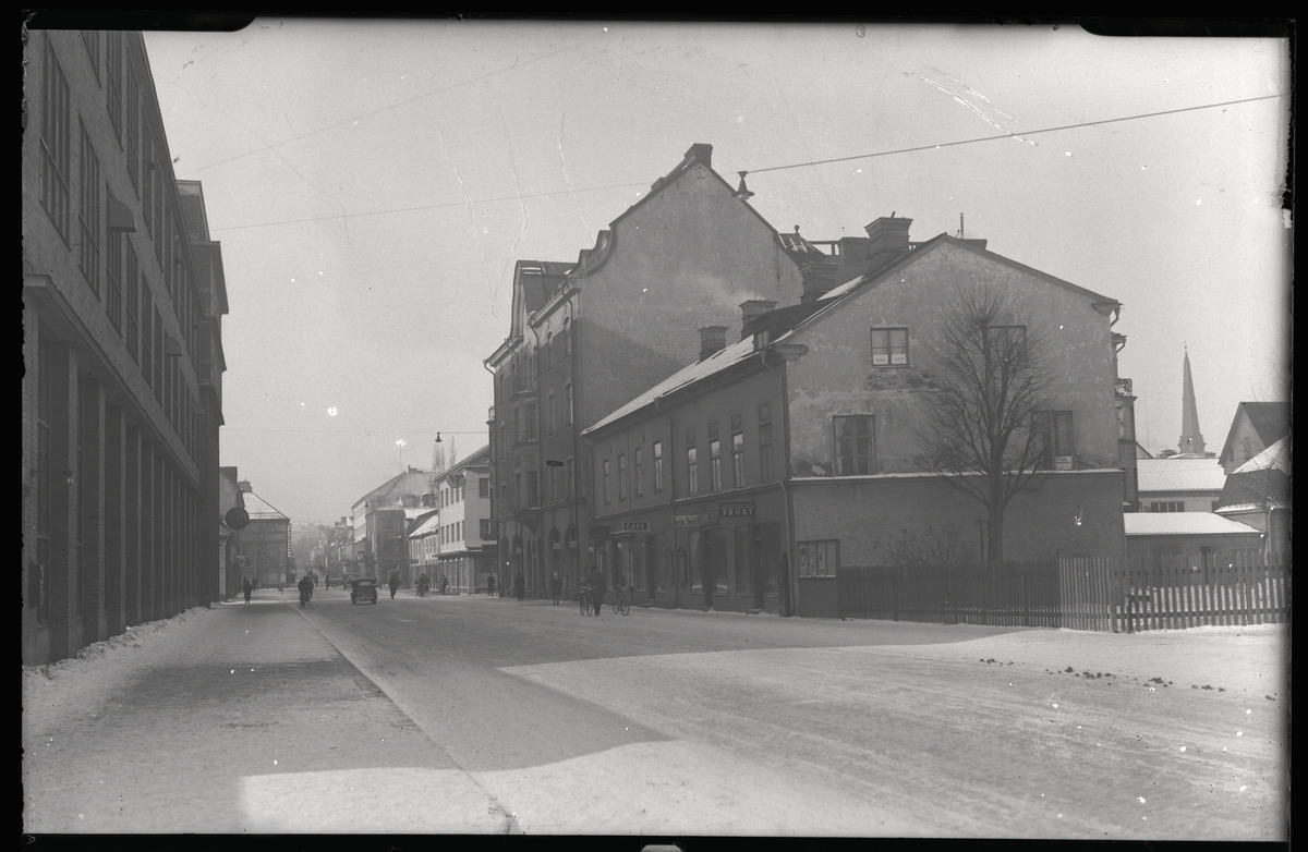 Stora gatan från Lekandria, i höjd med Mimergatan och västerut, Västerås.