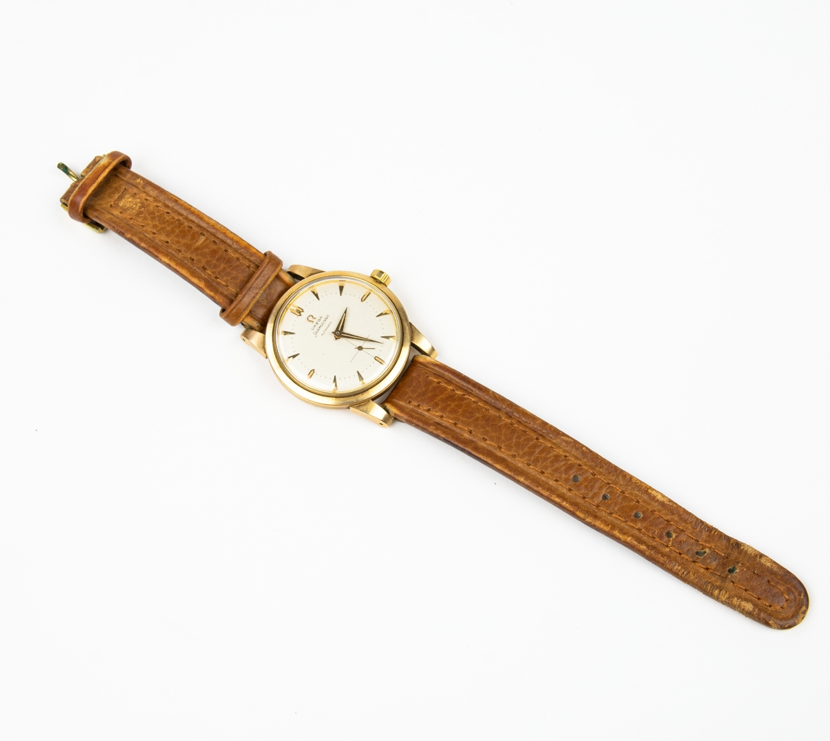 Armbandsur av märket Omega. Uret förvaras i originallåda.