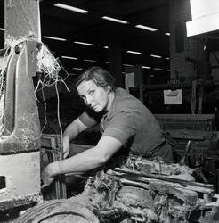 Hjula Væverier innstilte virksomheten i oktober 1957. 350 an