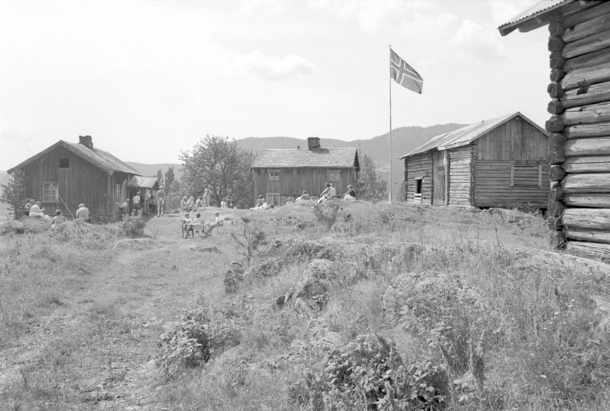 Hoved og kårbygning på Bagnsbergatn,1989.