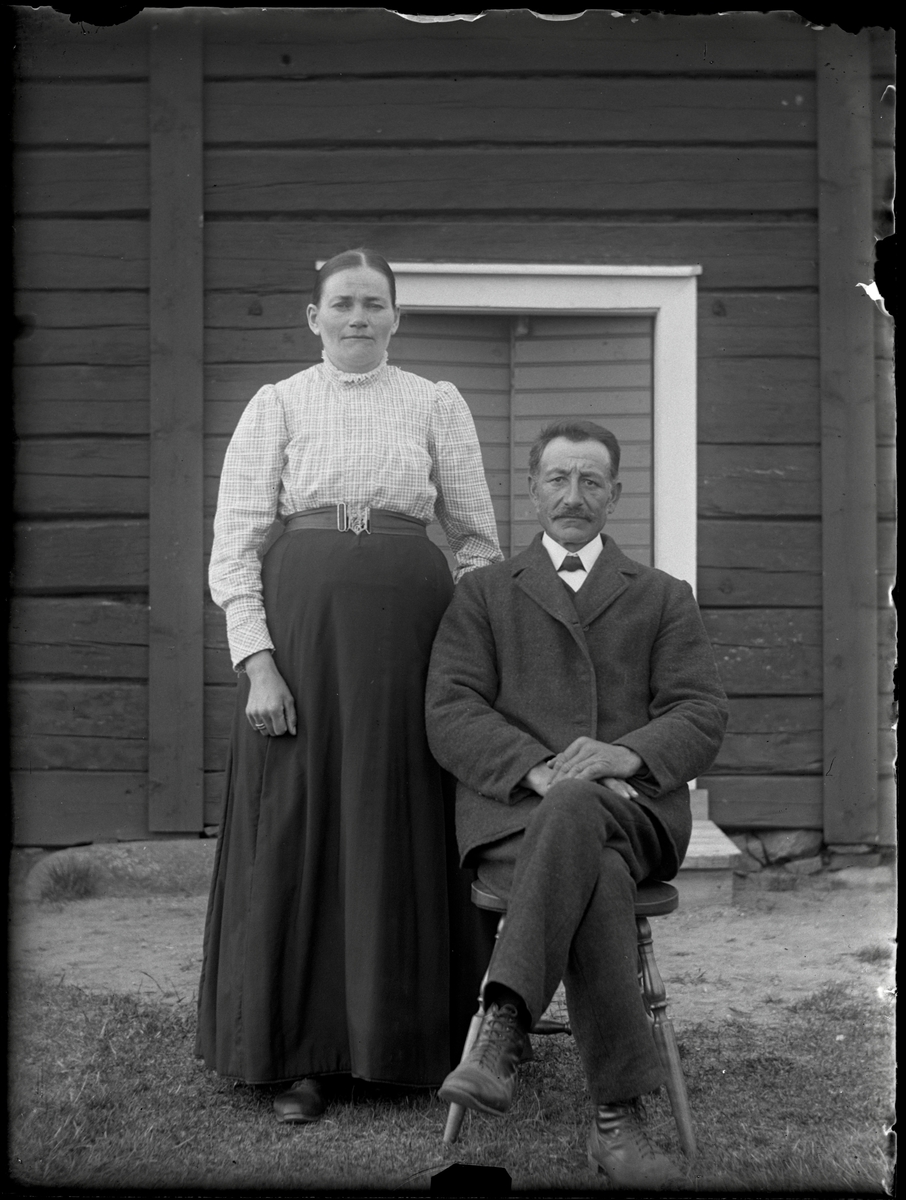 Smeden Gustaf och hans fru