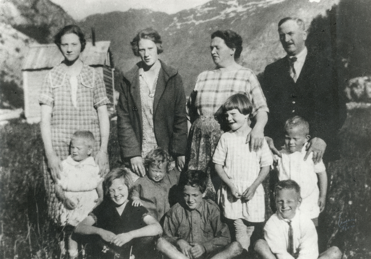 Familien Berg i Skjeggedal.