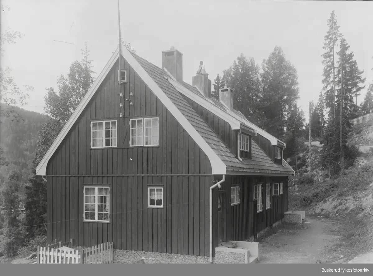 Bygging av kraftverket Nore 1. Funksjonærbolig 1928