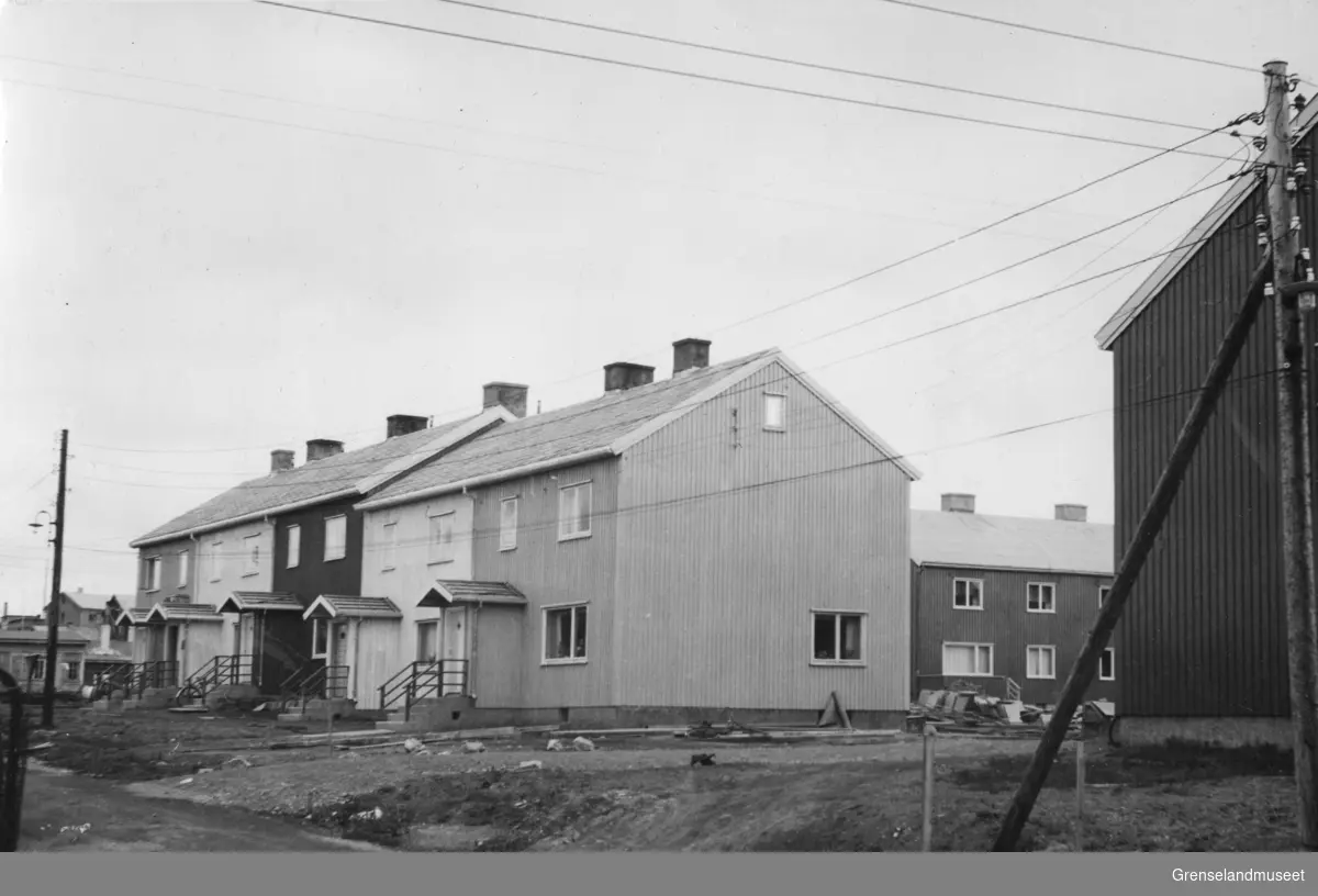 Boligbygging i Kvartal 1, her type C hus, 12. september 1948.