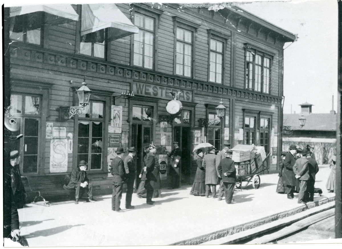 Västerås, Munkängen. 
Västerås järnvägsstation 1905.