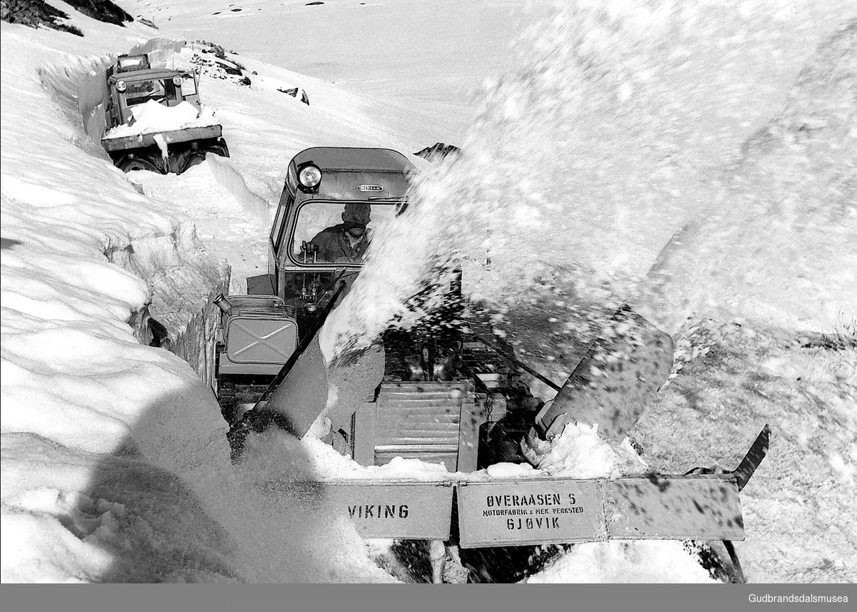 Snøfresing nord for Mårådalsmunningen på Strynefjellet etter 1974