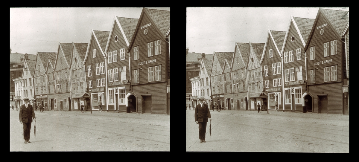 Bryggen, Bergen. Tilhører Arkitekt Hans Grendahls samling av stereobilder.