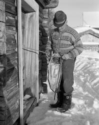 Gardbrukeren og fiskeren Joseph Bakken (1898-1989), fotograf