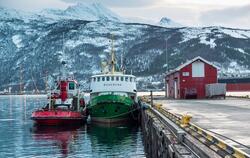 Narvik havn, slepebåter. ved Pir 1. 17 nov 2012
