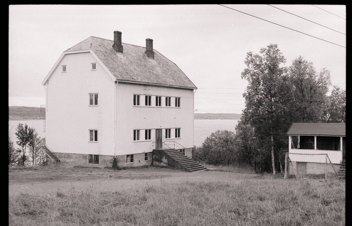 Høgtun skole på Andørja i Ibestad.