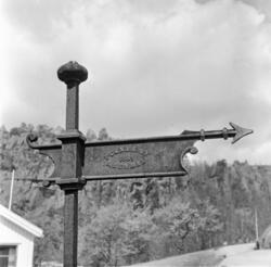 Vegviser i støpejern - Pusnæs St 1891  Arendal Aust-Agder