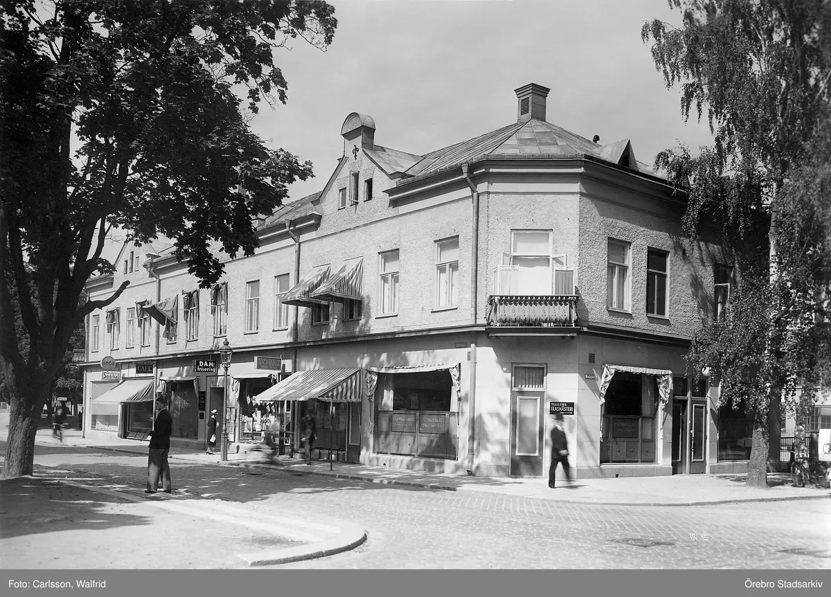 fastighet-i-h-rnet-engelbrektsgatan-7-manillagatan-6-1950-tal
