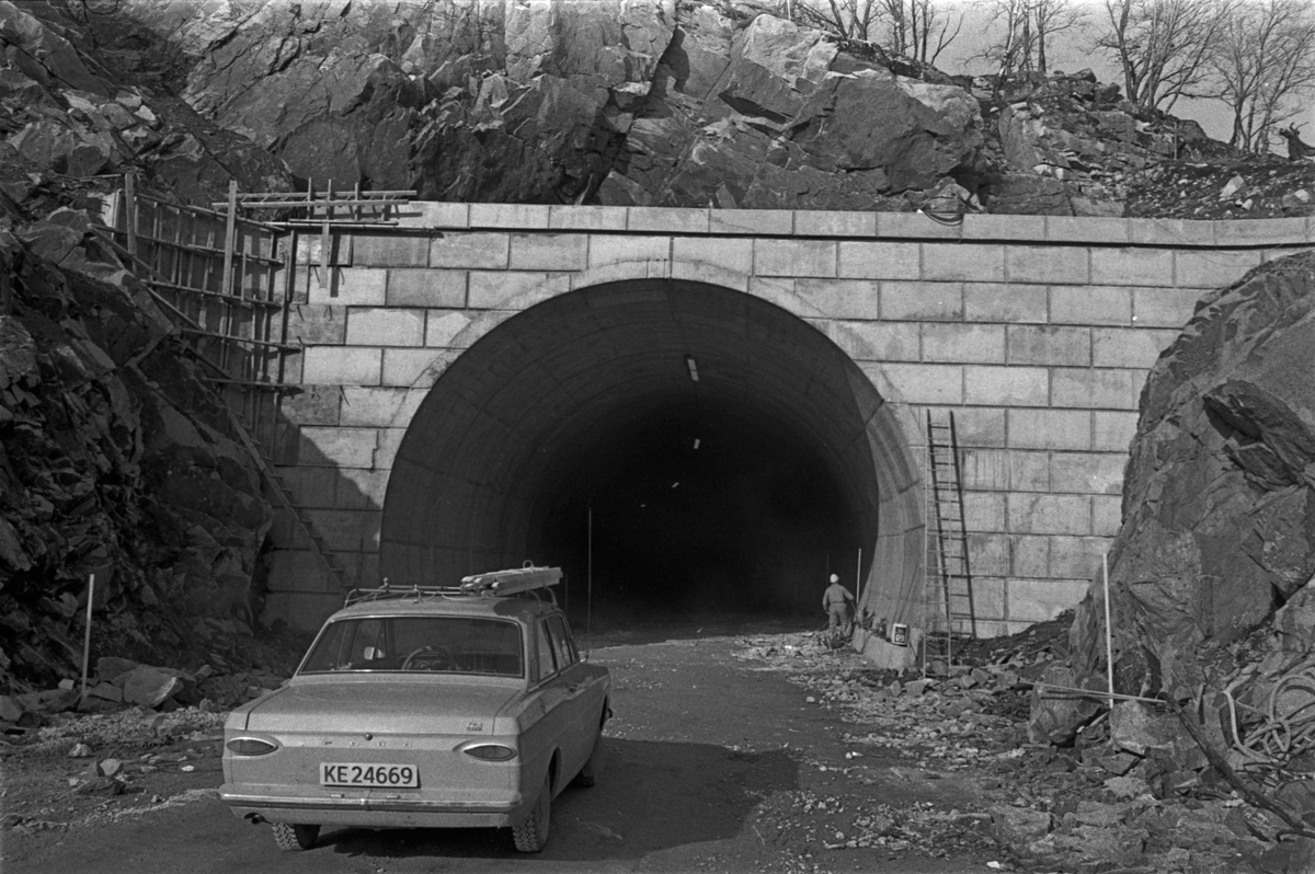 Ny tunnell på E-39 (E-18) ved Krossmoen.