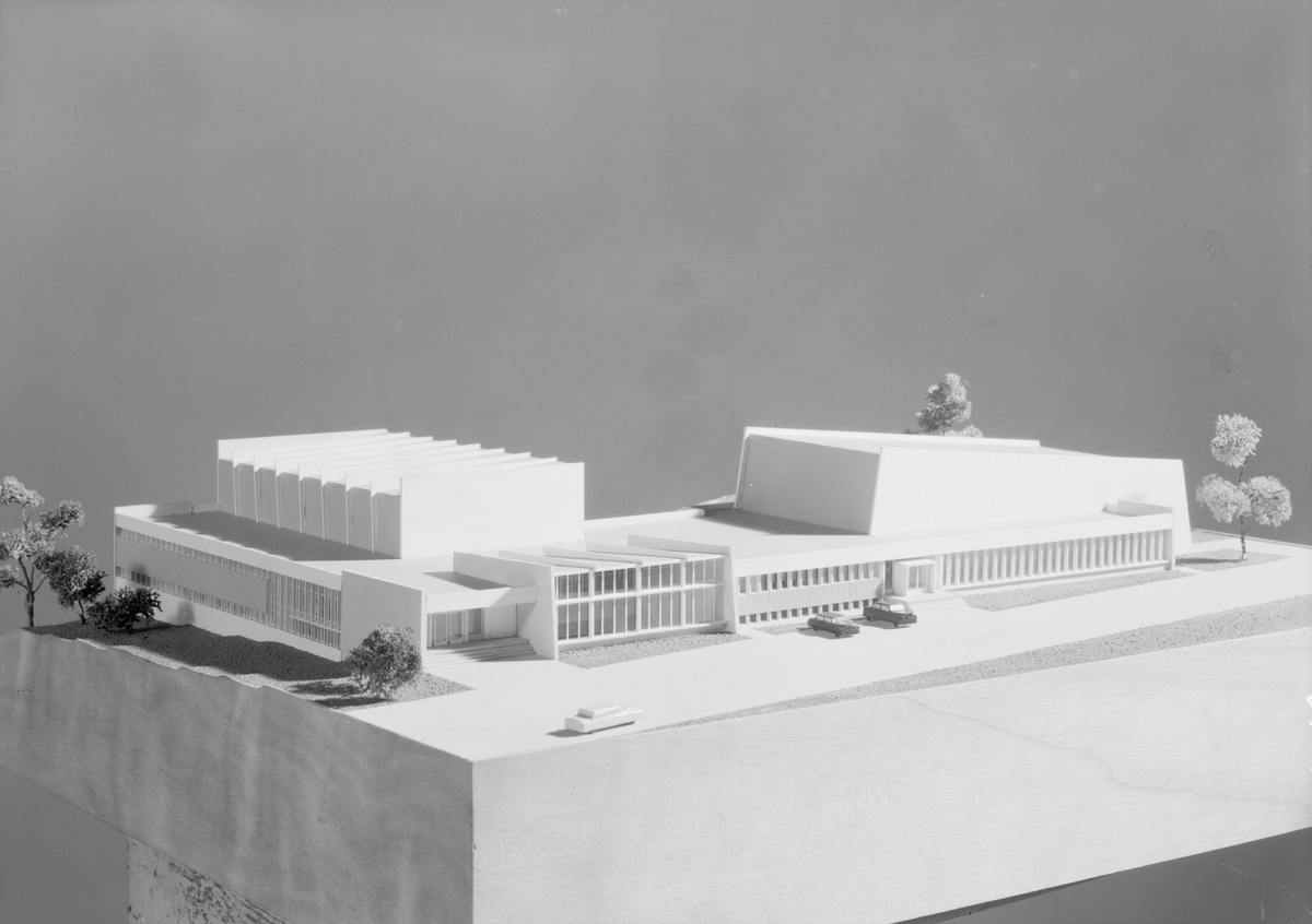 Foto av arkitektmodell av idrettsanlegg i Tromsø.