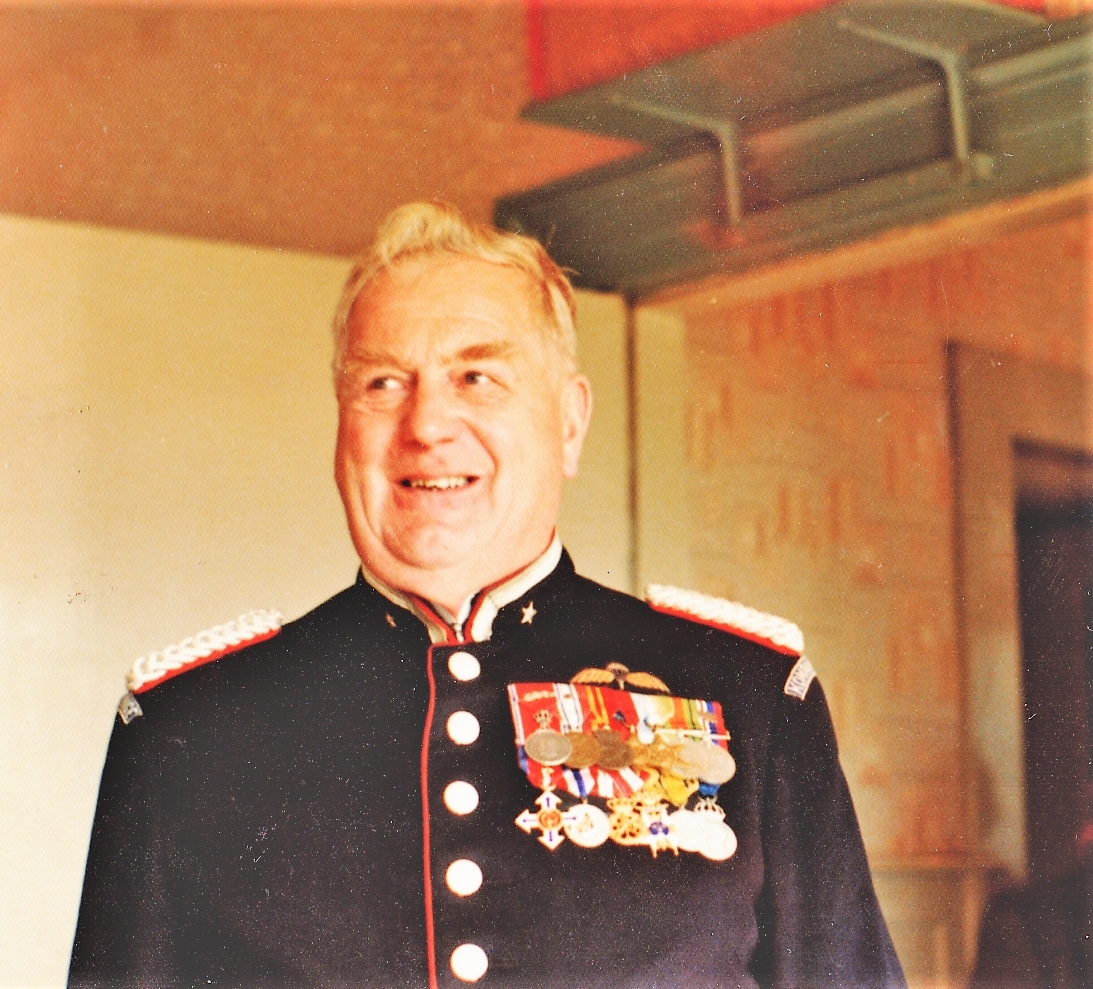 Bjarne Holth-Larsen.