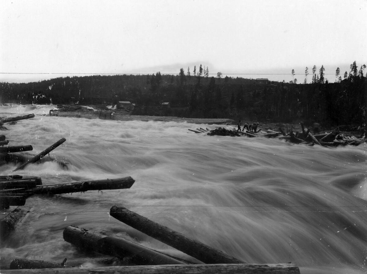 Kilforsen. Det finns skäl att tro att fotografen är Nils Gustav Nilsson ...