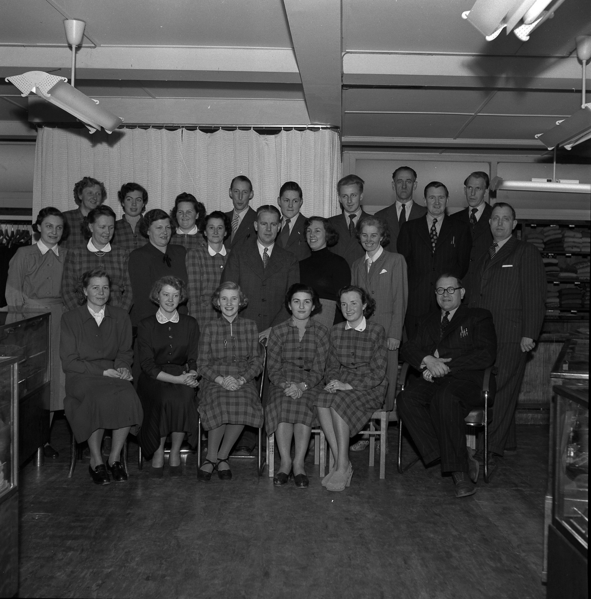 ADAs personal, gruppbild. Kv Pärlan. febr 1952
