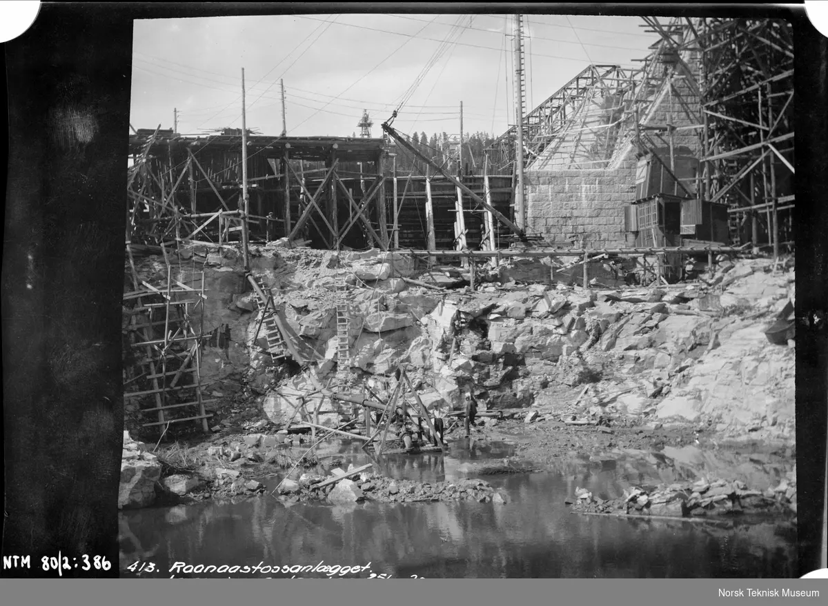 Lensing av tomten til kraftstasjonen, Rånåsfossanlegget 25.5 1920.  