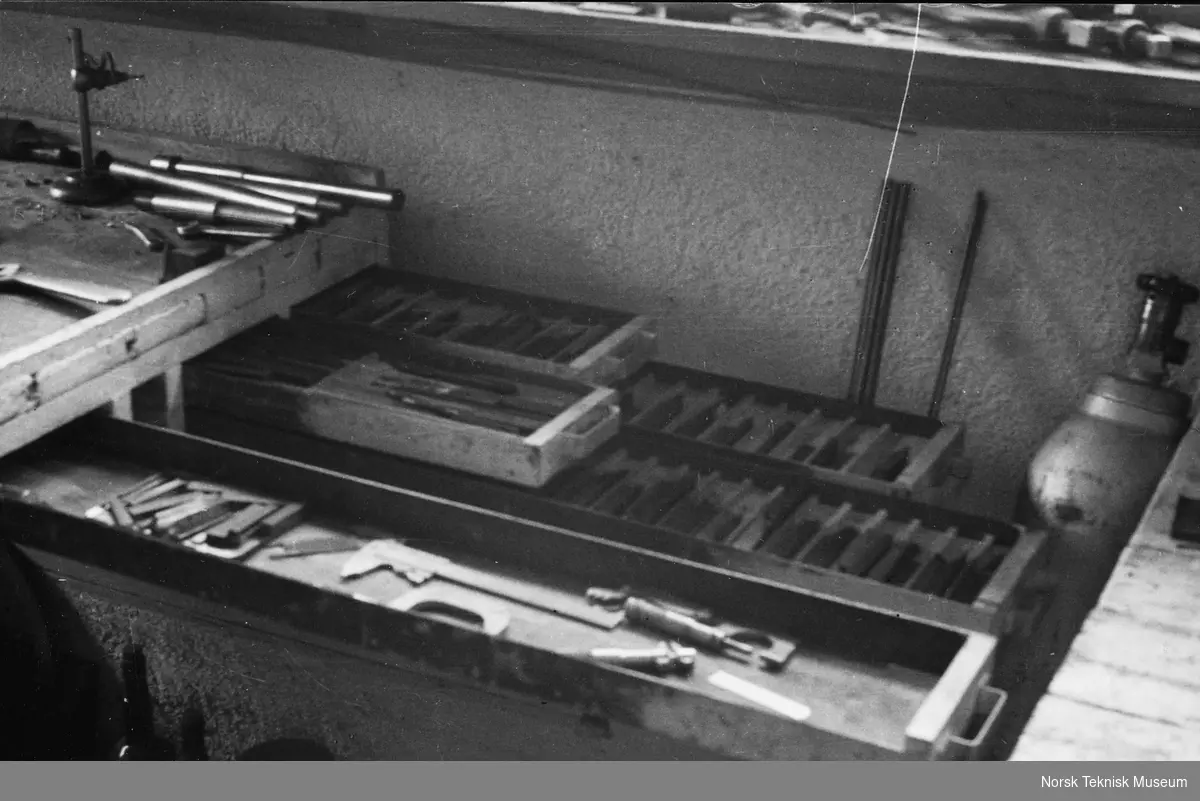 Skuffer med verktøy, Halvorsens Verksted, Hasleveien 42, 1940