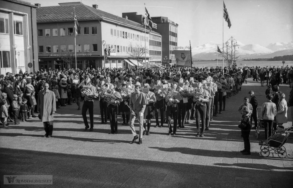"April-Mai 1967"."Sangens og musikkens dag"