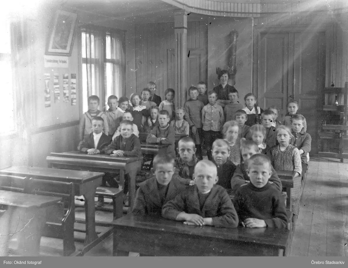 Klass 3 vid Kristinaskolan

Annie Englund (född 1905)