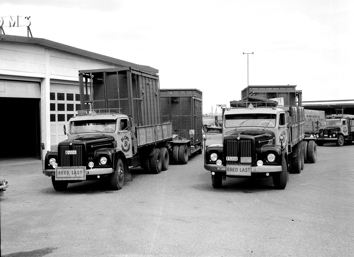 Lastbilar vid Bloms åkeri på Industrigatan, 1963.
