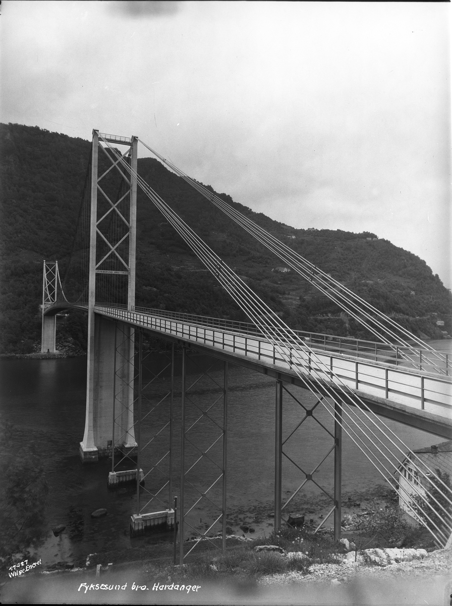 Fyksundbroen i Hardanger