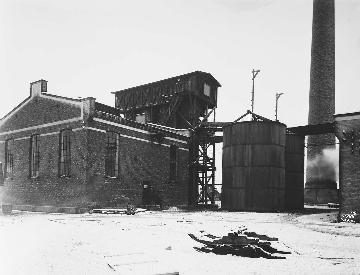 Lillestrøm Cellulosefabrikk AS (1908-1943) med to syretårn. Fotografert 1912.