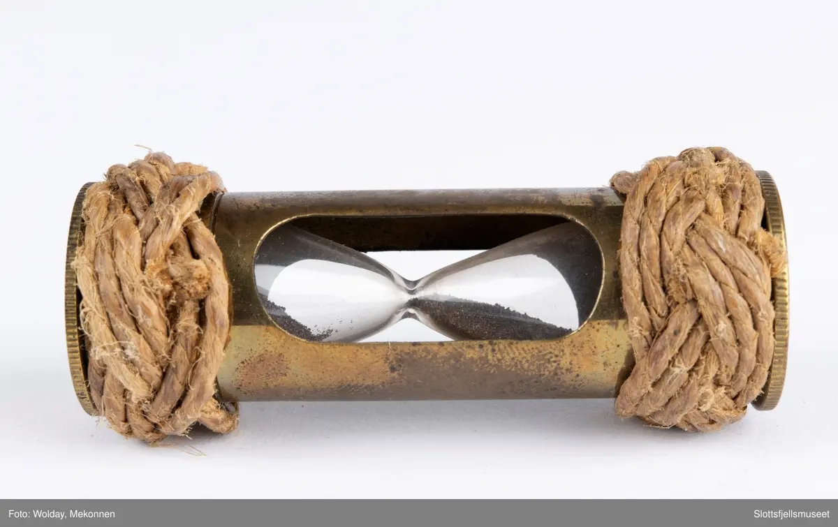 Timeglass - Slottsfjellsmuseet / DigitaltMuseum