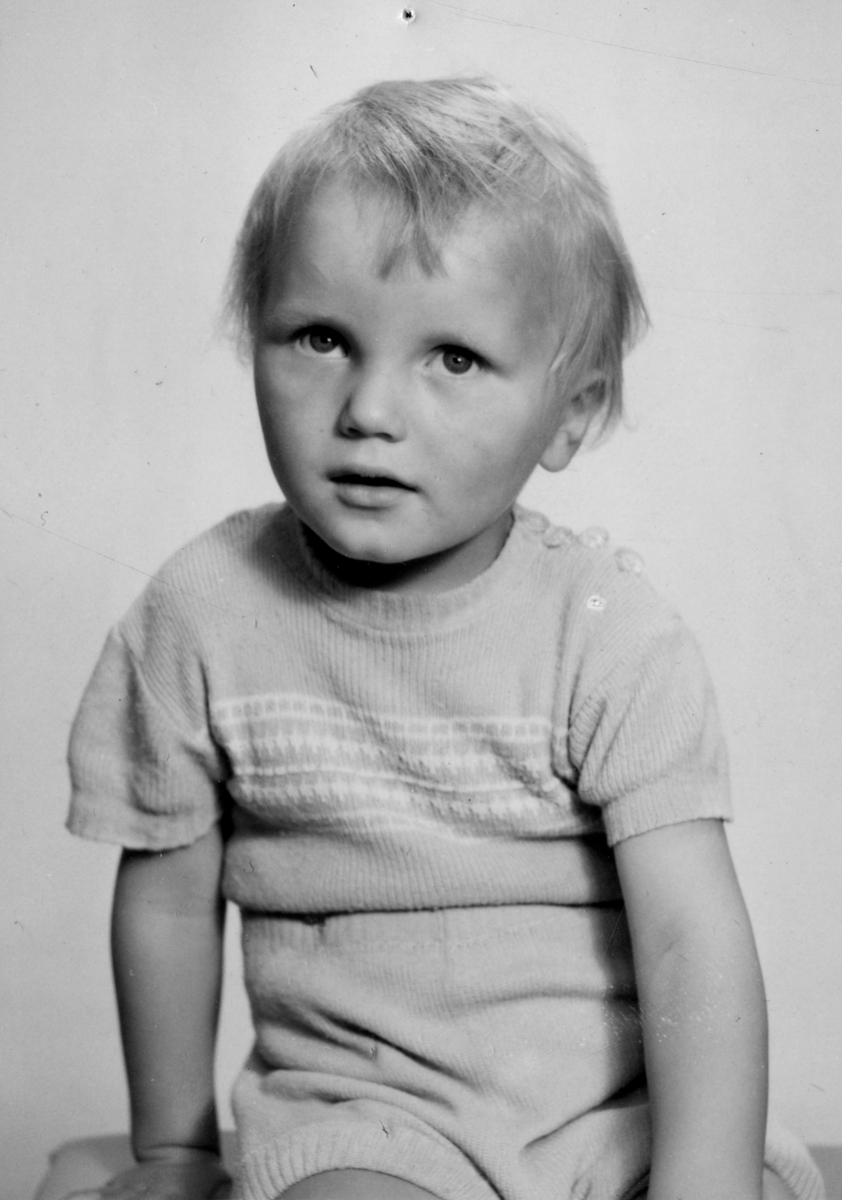 Portrett av ung gutt