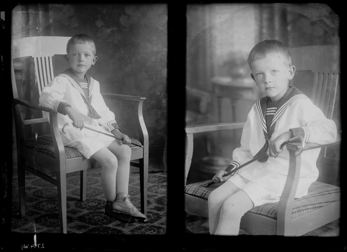 Fotografering beställd av Flodin. Föreställer sannolikt Erik Ryno Flodin (1920-1997) bosatt på Katrinelund 23 i Västerås.