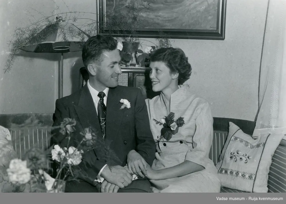 Gerd og Otto Arnesens bryllupsdag 7.august 1954. Vadsø