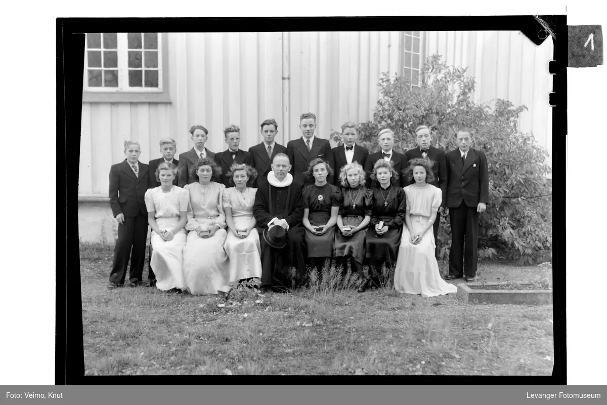 Konfirmasjon 1944 i Vinne kirke, Verdal.