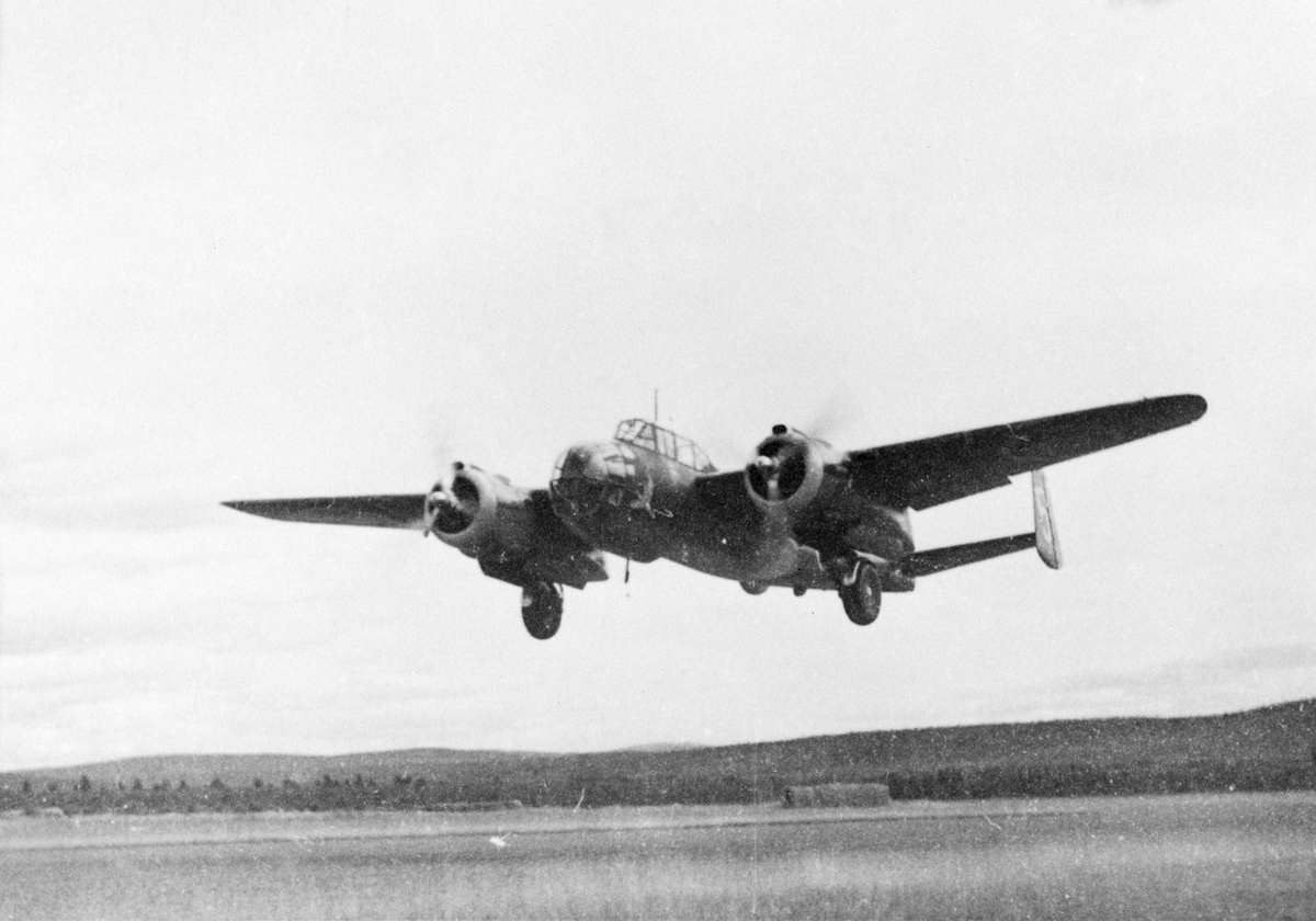 Start av flygplan B 18A märkt F 1-5, omkring 1948-1950.