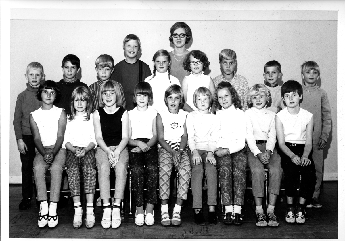 Kinnarps skola 1967. Monica Setterberg.