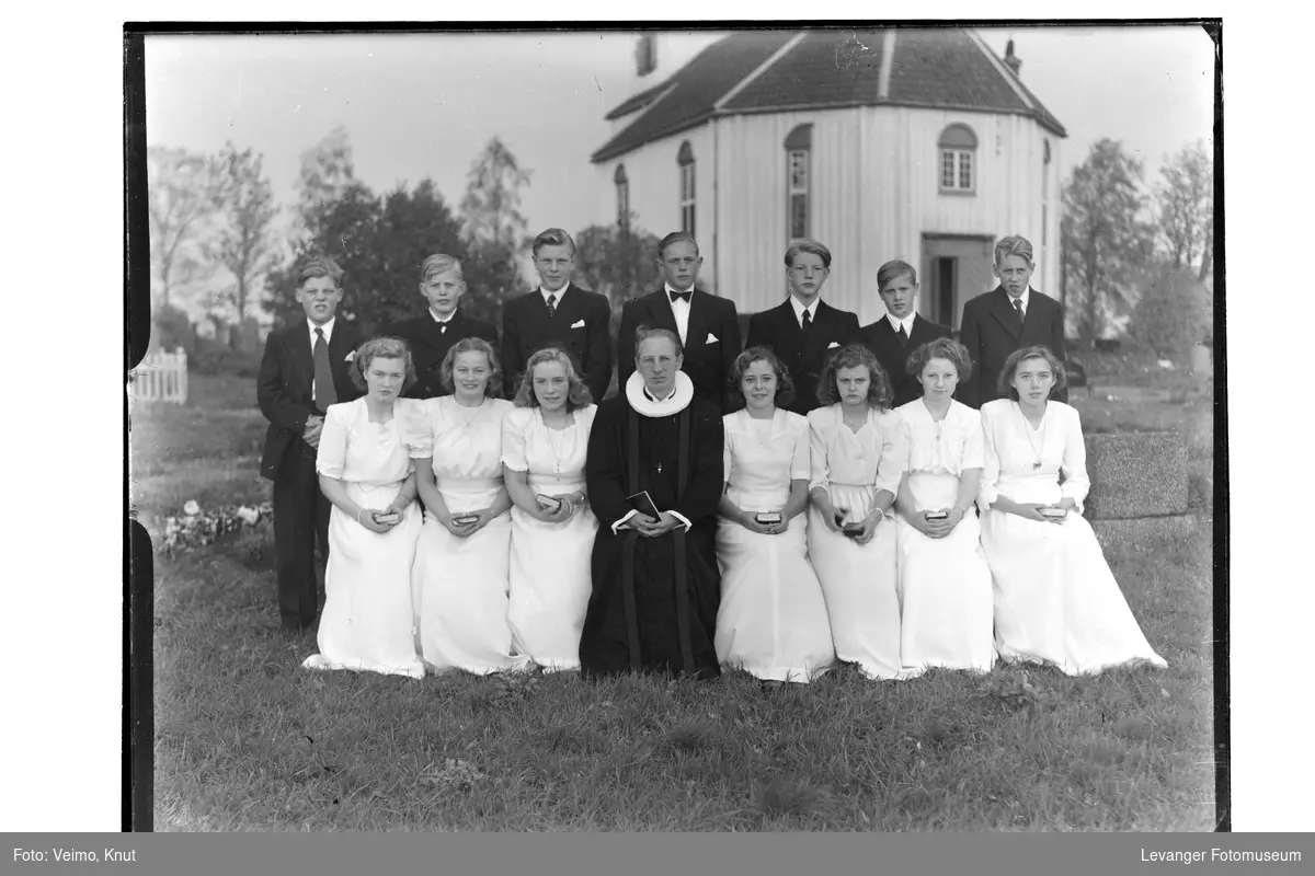 Konfirmasjon 1948 i Vinne kirke, Verdal.