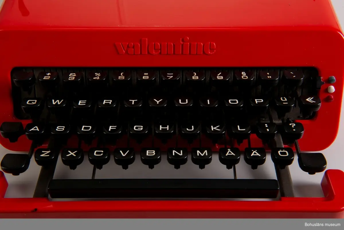 Reseskrivmaskin Valentine polypropylene Ettore Sottsass för Olivetti, Italien 1967