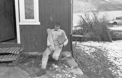 Skuleavisa Prekeil'n 1974-80
Ivar Aasheim, i Ramstugu, Storr