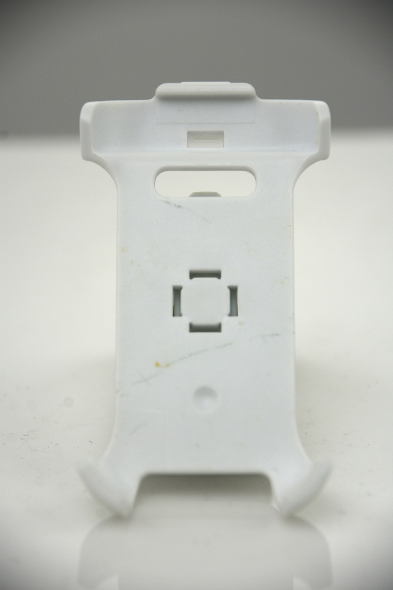 Mobiltelefon Sony Ericsson W710i, prototyp. Med clip-hållare.
IMEI-nr 00460102-020327-0, märkt 06W20