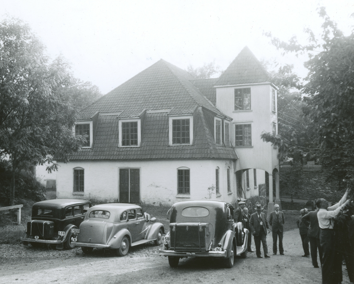 Kornrådet på besøk på Falkensten mølle i Vestfold 8. august 1938.