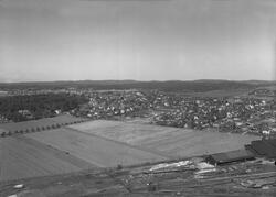 Oversiktsbilde av Sarpsborg med østre bydel, 6. august 1944.