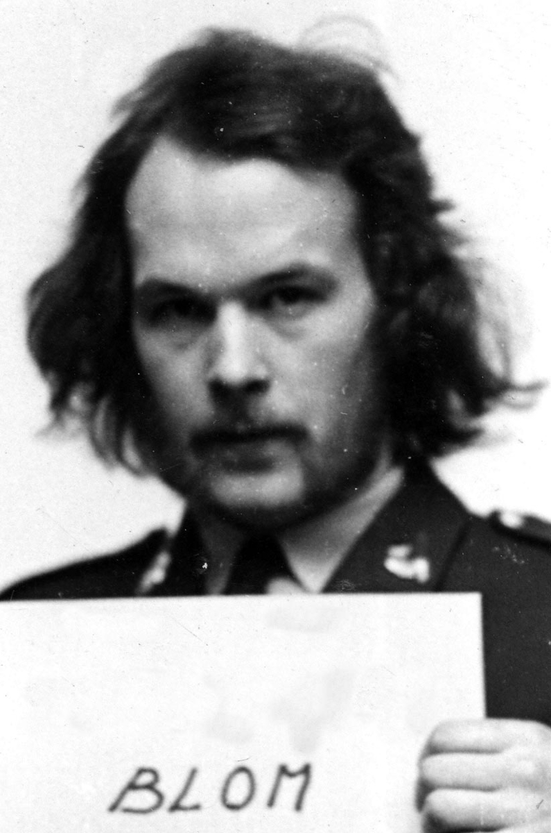 Ett ID-kort med Blom på 1970-talet - Garnisonsmuseet Skaraborg ...