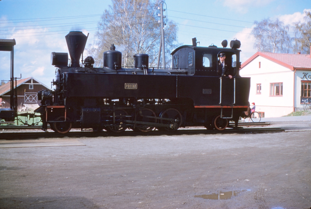 Aurskog-Hølandbanens damplokomotiv XXIXb nr. 7 PRYDZ på Sørumsand stasjon