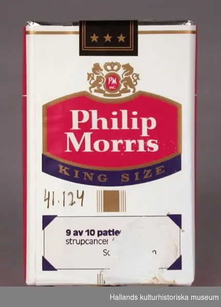 Cigarettpaket. Märke: "Philip Morris".
