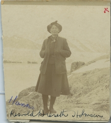 Hanna Marie Dieset (Resvoll- Holmsen) ved Blomstrands Havn i