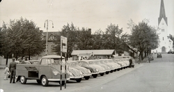 Postkort, Hamar, Stortorget, utstilling av biler, Volkswagen