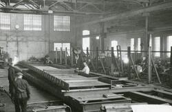 Produksjon av ståldragere på Mekanisk verksted til Minnesund